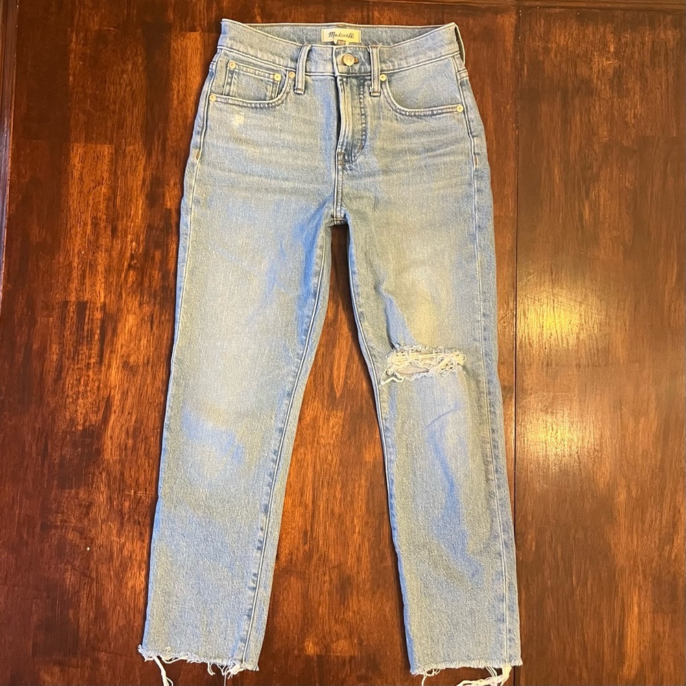 Madewell size 25 Petite “Perfect Vintage Jean” Women's Blue Distressed crop